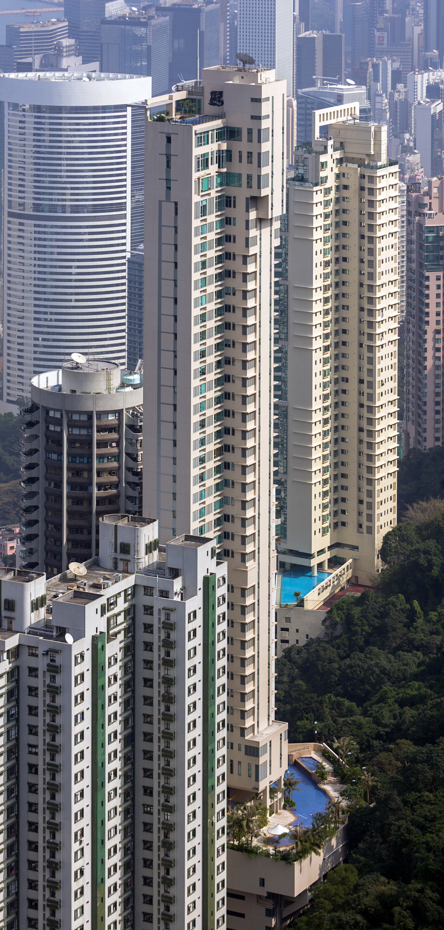 Branksome Crest, Hong Kong - View from Victoria Peak. © Mathias Beinling